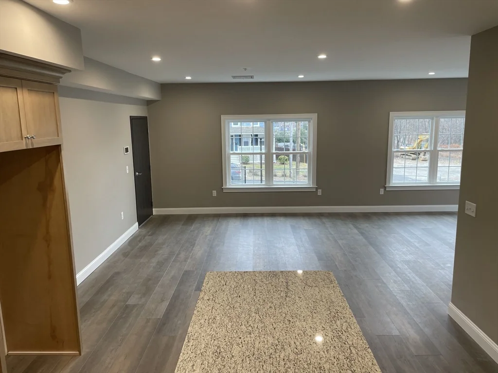 2 bed, 2 bath apartment for rent at 1 Brattle St Unit 1, North Worcester — photo 8 of 21