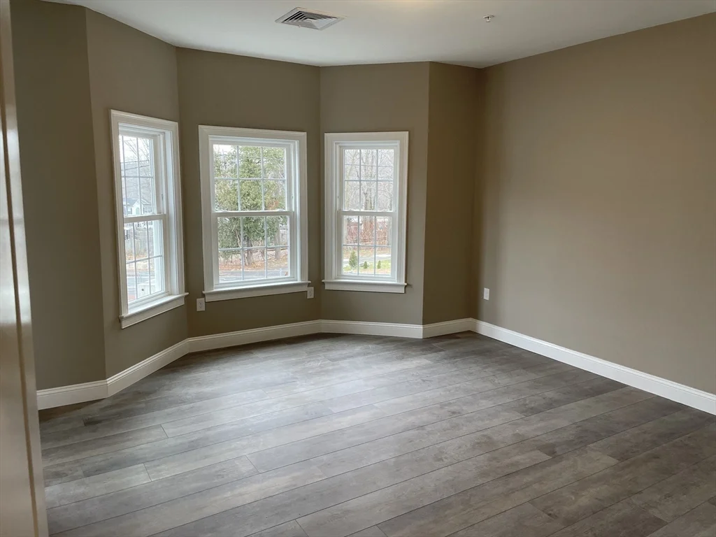 2 bed, 2 bath apartment for rent at 1 Brattle St Unit 4, North Worcester — photo 15 of 21