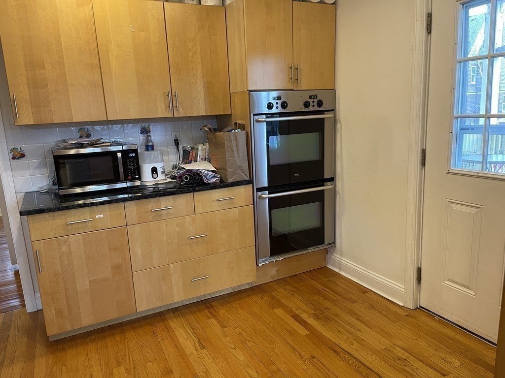 3 bed, 1 bath apartment for rent at 1 Brook St Unit 2, Central Village — photo 5 of 16