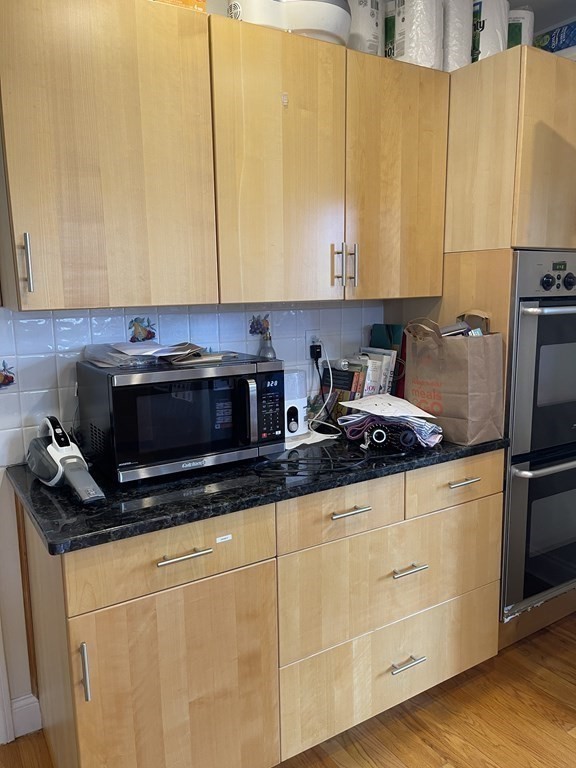 3 bed, 1 bath apartment for rent at 1 Brook St Unit 2, Central Village — photo 6 of 16