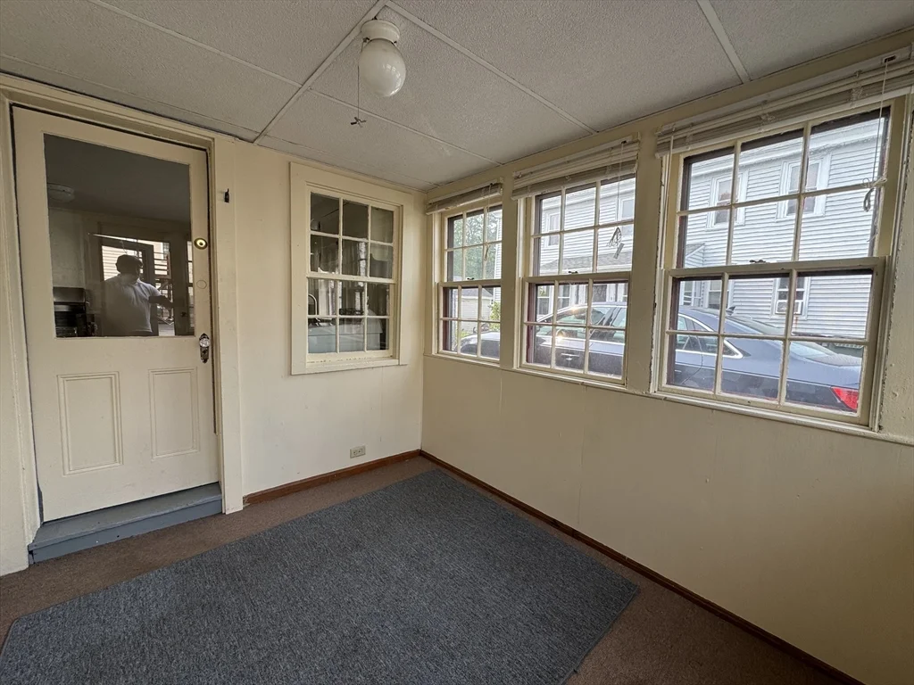 2 bed, 1 bath apartment for rent at 1 Cammetts Ct Unit 1, Amesbury — photo 18 of 22