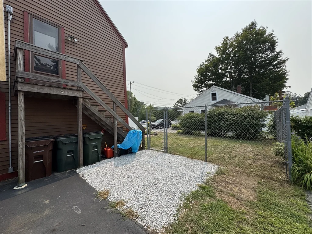 2 bed, 1 bath apartment for rent at 1 Cammetts Ct Unit 1, Amesbury — photo 21 of 22