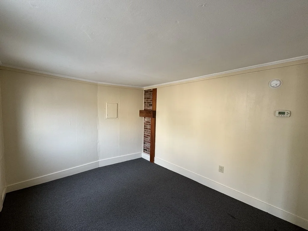 2 bed, 1 bath apartment for rent at 1 Cammetts Ct Unit 1, Amesbury — photo 7 of 22