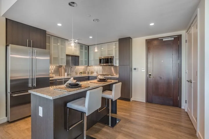 3 bed, 2 bath apartment for rent at 1 Canal St Unit 1008, West End — photo 2 of 12