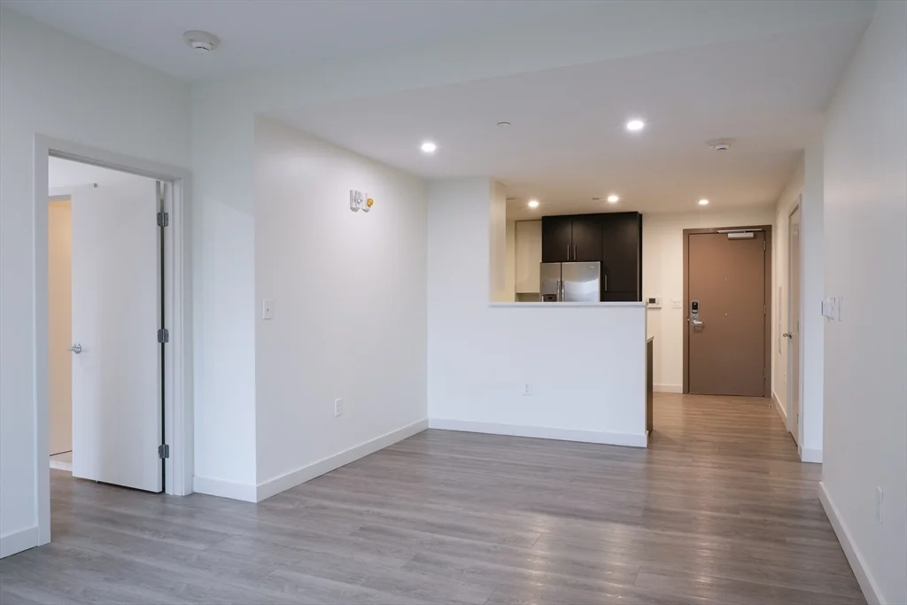 2 bed, 2 bath apartment for rent at 1 Canal St Unit 1021, North End — photo 2 of 14