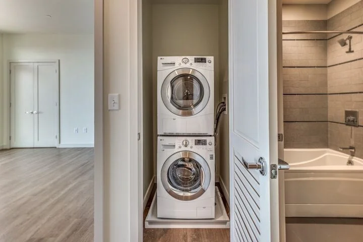 2 bed, 2 bath apartment for rent at 1 Canal St Unit 1101, North End — photo 9 of 12