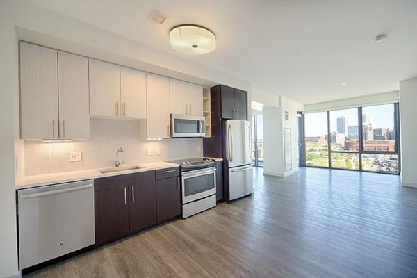 Studio bed, 1 bath apartment for rent at 1 Canal St Unit 401, North End — photo 2 of 10