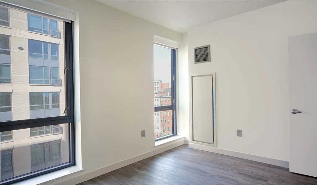 2 bed, 2 bath apartment for rent at 1 Canal St Unit 420, West End — photo 6 of 12