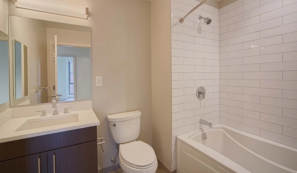 2 bed, 2 bath apartment for rent at 1 Canal St Unit 513, North End — photo 4 of 12