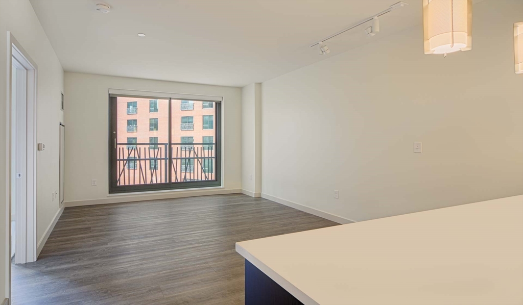 1 bed, 1 bath apartment for rent at 1 Canal St Unit 718, North End — photo 2 of 11