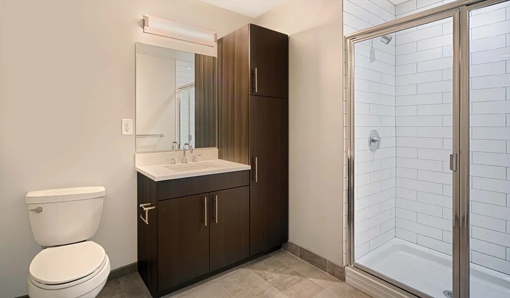 Studio bed, 1 bath apartment for rent at 1 Canal St Unit 736, West End — photo 4 of 11
