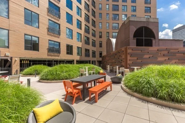 2 bed, 2 bath apartment for rent at 1 Canal St Unit PH 1115, North End — photo 11 of 13