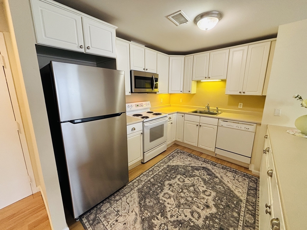 2 bed, 2 bath apartment for rent at 1 Carey Circle Unit 108, Revere — photo 3 of 19