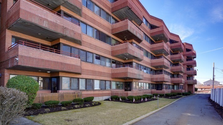 2 bed, 2 bath apartment for rent at 1 Carey Circle Unit 108, Revere — photo 19 of 19
