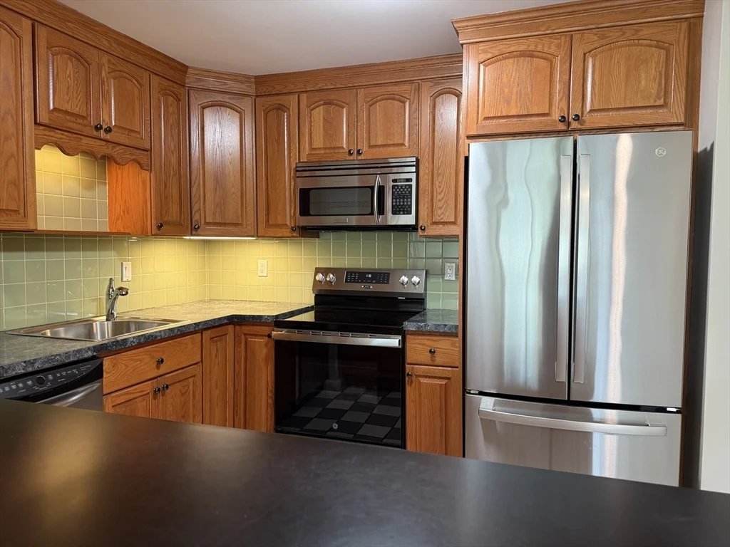 2 bed, 2 bath apartment for rent at 1 Carey Circle Unit 201, Revere — photo 9 of 26