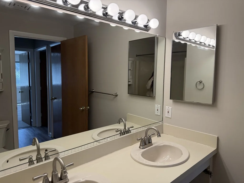 2 bed, 2 bath apartment for rent at 1 Carey Circle Unit 201, Revere — photo 21 of 26