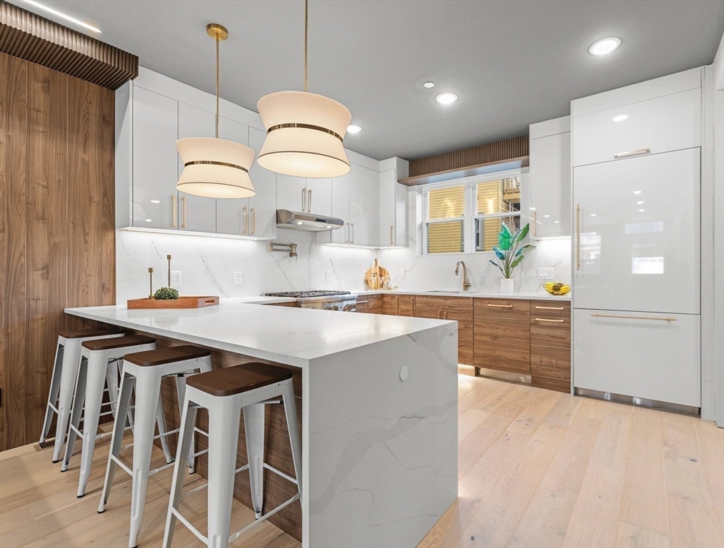2 bed, 2.5 bath apartment for rent at 1 Cedar St Unit 2, North Cambridge — photo 5 of 20