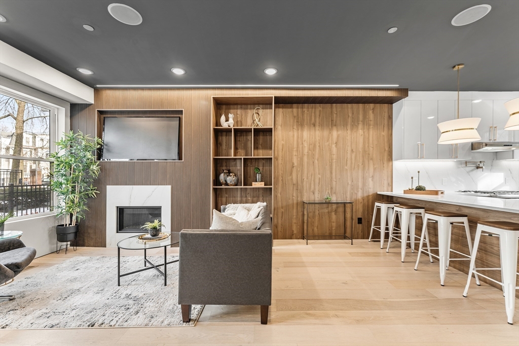 2 bed, 2.5 bath apartment for rent at 1 Cedar St Unit 2, North Cambridge — photo 1 of 20