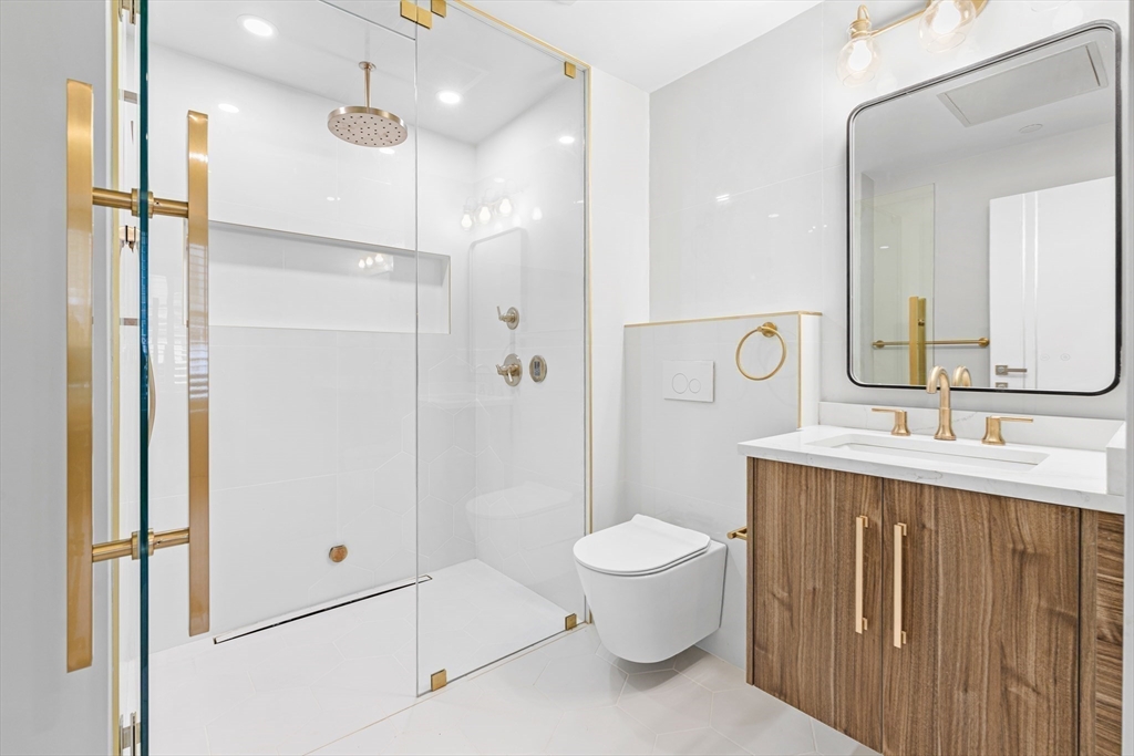 2 bed, 2.5 bath apartment for rent at 1 Cedar St Unit 2, North Cambridge — photo 11 of 20