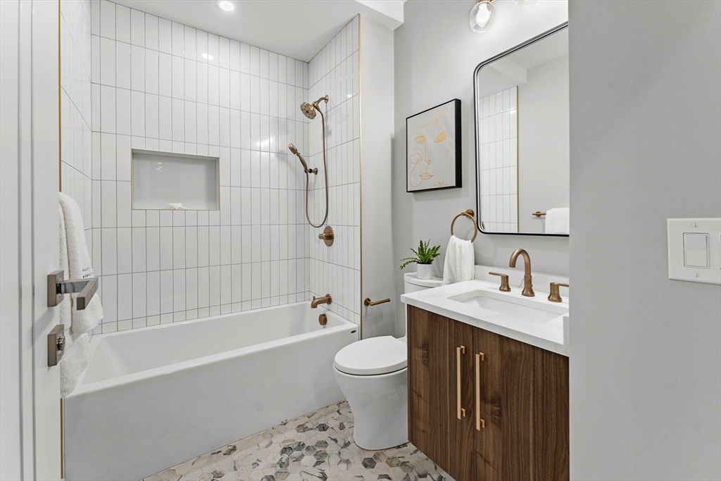 2 bed, 2.5 bath apartment for rent at 1 Cedar St Unit 2, North Cambridge — photo 15 of 20