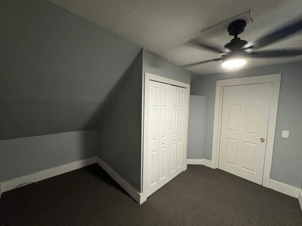 2 bed, 1 bath apartment for rent at 1 Cedar Unit 3, Amesbury — photo 5 of 7