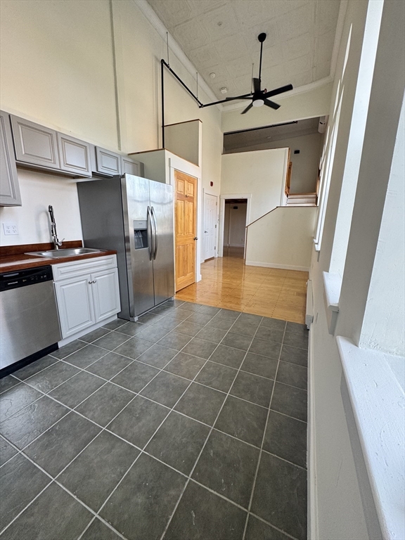 2 bed, 2 bath apartment for rent at 1 Central St Unit 02, Southbridge — photo 4 of 11