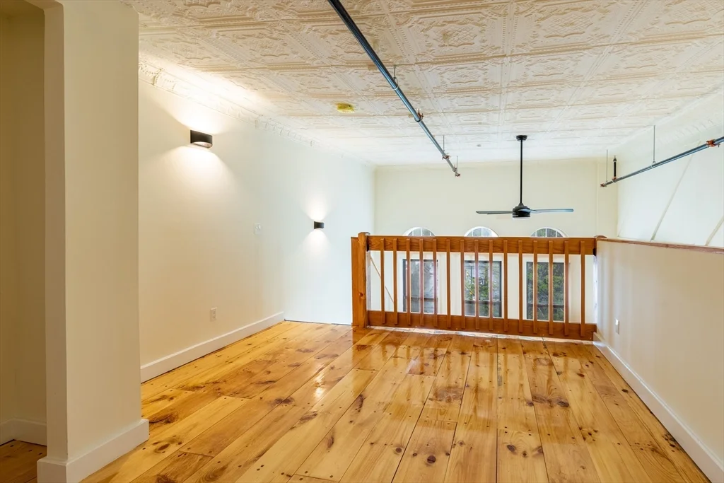 1 bed, 1 bath apartment for rent at 1 Central St Unit 5, Southbridge — photo 8 of 9