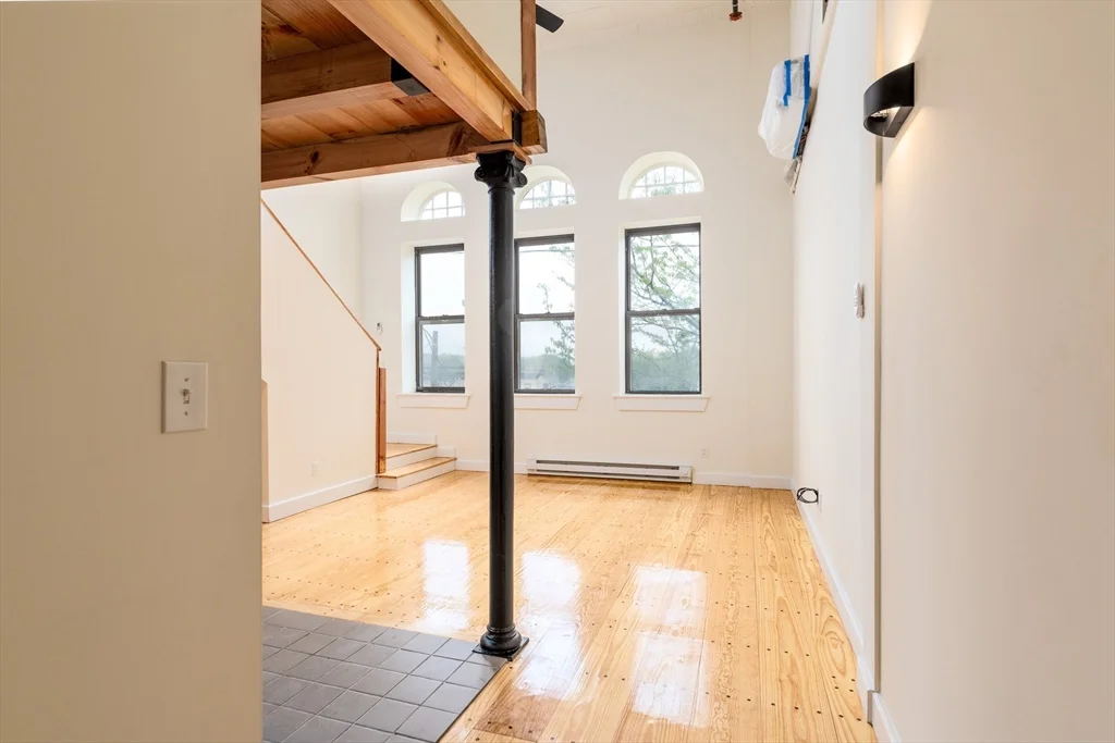 1 bed, 1 bath apartment for rent at 1 Central St Unit 5, Southbridge — photo 4 of 9