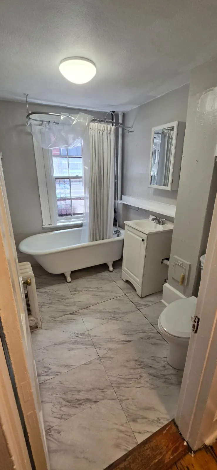 2 bed, 1 bath apartment for rent at 1 Champney Pl Unit 3, Beacon Hill — photo 8 of 13