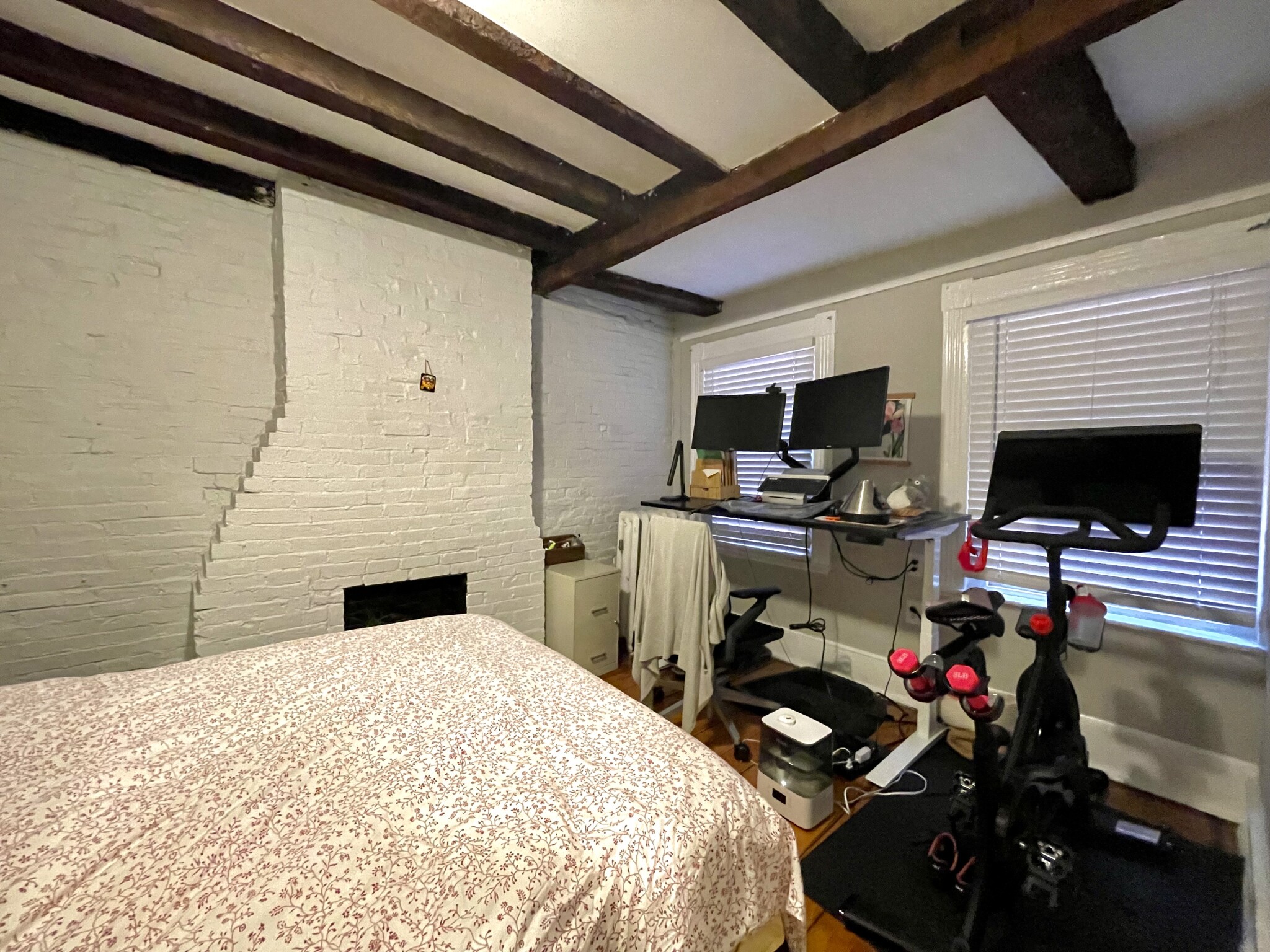 2 bed, 1 bath apartment for rent at 1 Champney Pl Unit 3D, Beacon Hill — photo 4 of 6