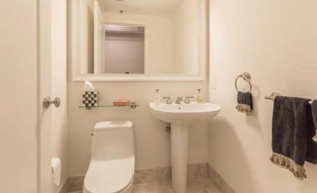1 bed, 1 bath apartment for rent at 1 Charles St South Unit 3F, Back Bay — photo 10 of 16