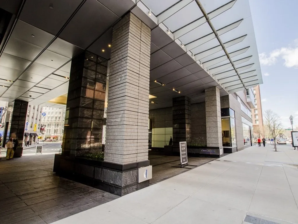 1 bed, 1 bath apartment for rent at 1 Charles St South Unit 701, Midtown — photo 13 of 13