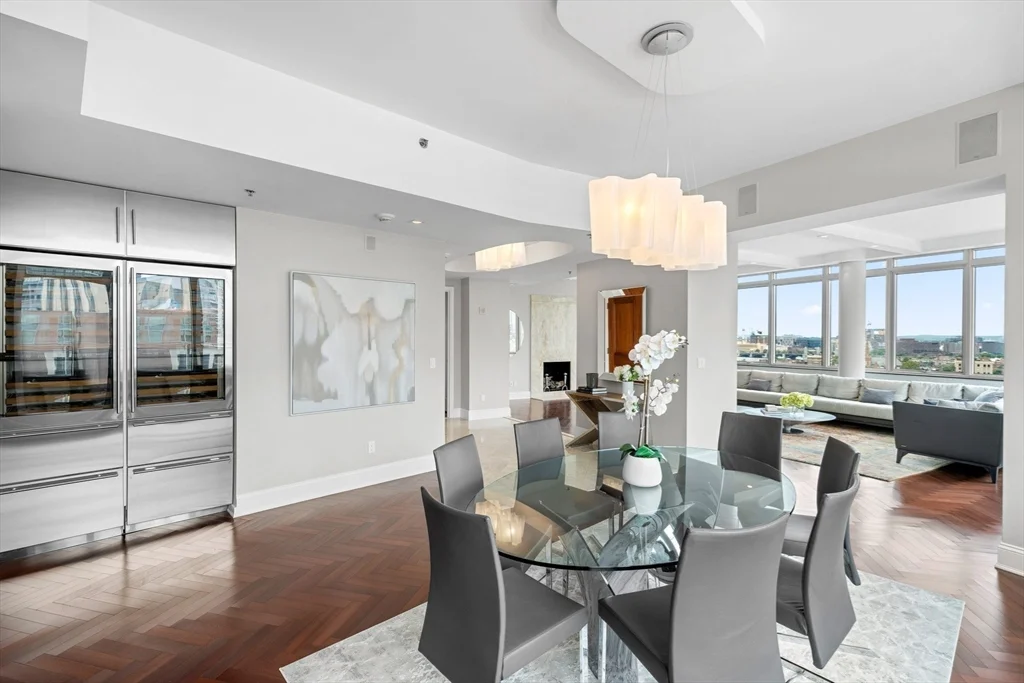 3 bed, 3 bath apartment for rent at 1 Charles St South Unit PH1B, Back Bay — photo 4 of 21