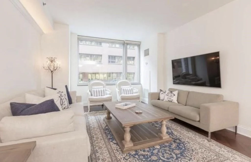 1 bed, 1 bath apartment for rent at 1 Charles St Unit 3F, Back Bay — photo 3 of 16