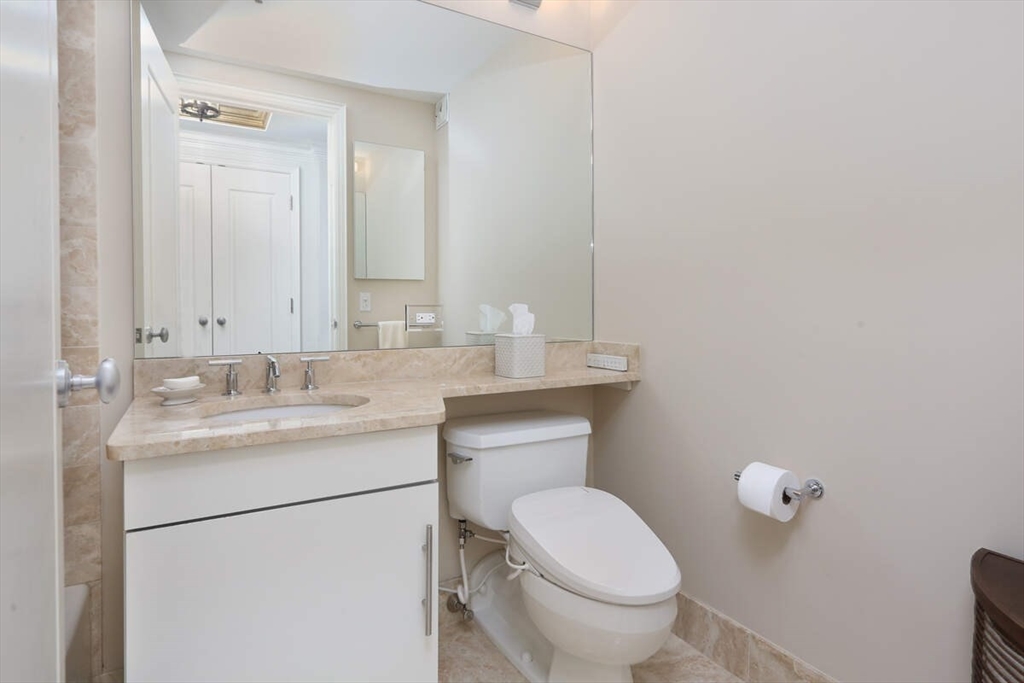 Studio bed, 1 bath apartment for rent at 1 Charles Street South Unit 307, Back Bay — photo 9 of 16