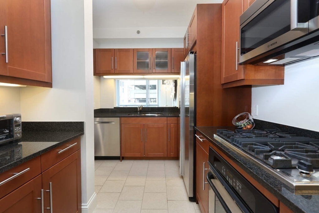 Studio bed, 1 bath apartment for rent at 1 Charles Street South Unit 307, Back Bay — photo 8 of 16