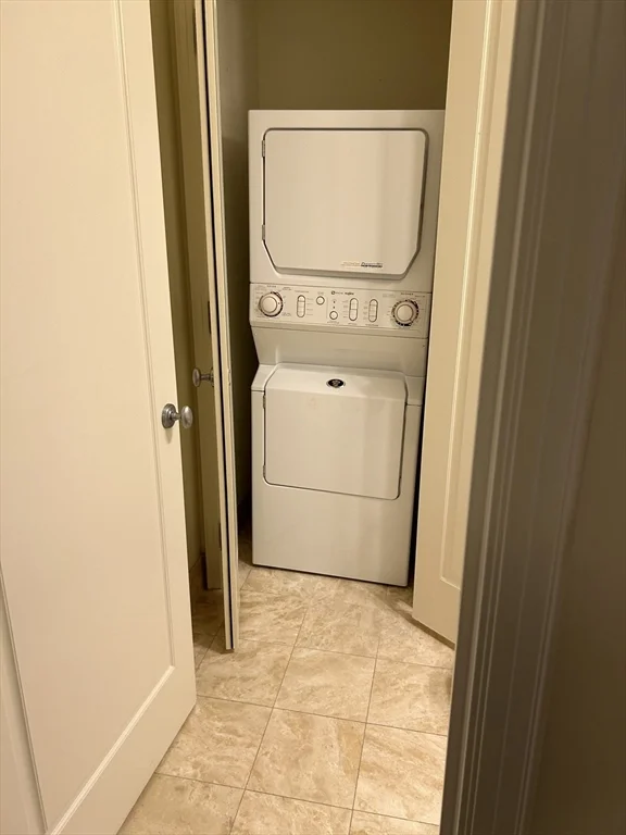 1 bed, 1.5 bath apartment for rent at 1 Charles Street South Unit 503, Boston Downtown — photo 7 of 12