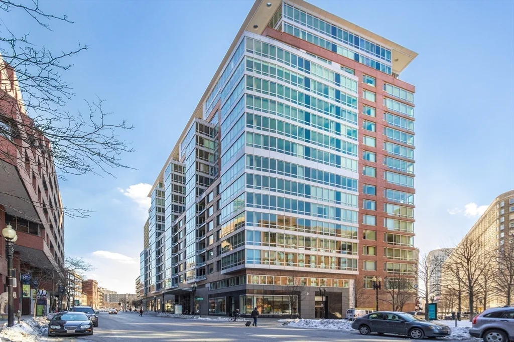 1 bed, 1.5 bath apartment for rent at 1 Charles Street South Unit 503, Boston Downtown — photo 12 of 12