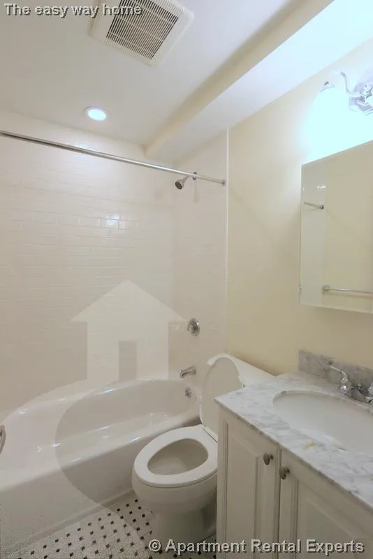 1 bed, 1 bath apartment for rent at 1 Chauncy St Unit 18, Harvard Square — photo 11 of 13