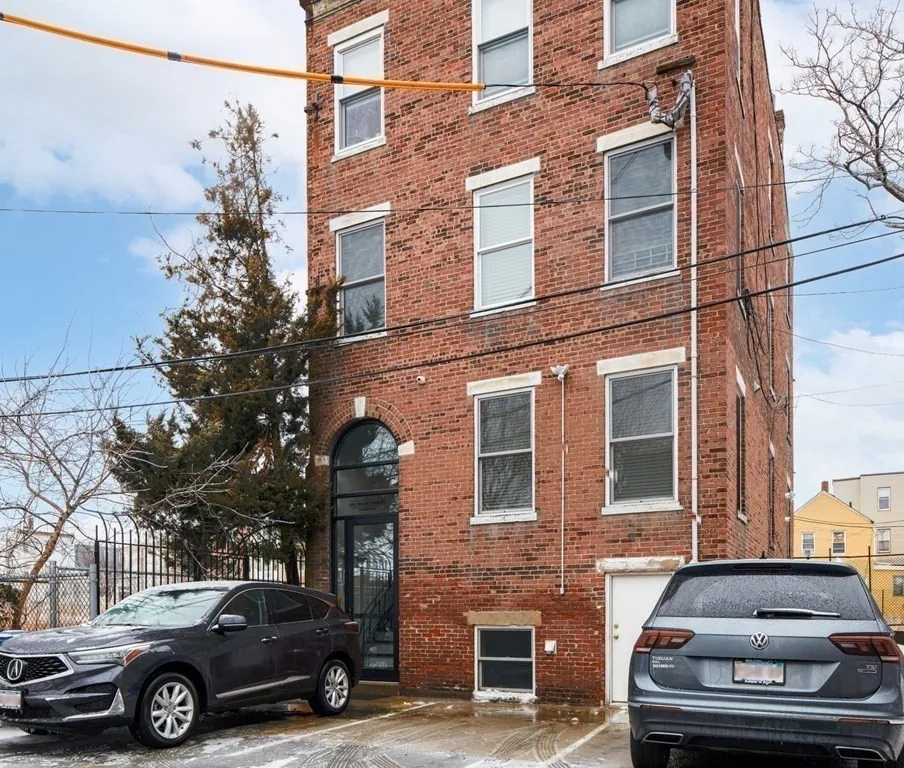2 bed, 2 bath apartment for rent at 1 Chelsea Ter Unit 3, East Boston — photo 1 of 14
