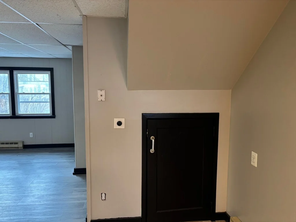 1 bed, 1 bath apartment for rent at 1 Cheney St Unit 2, Orange — photo 13 of 29