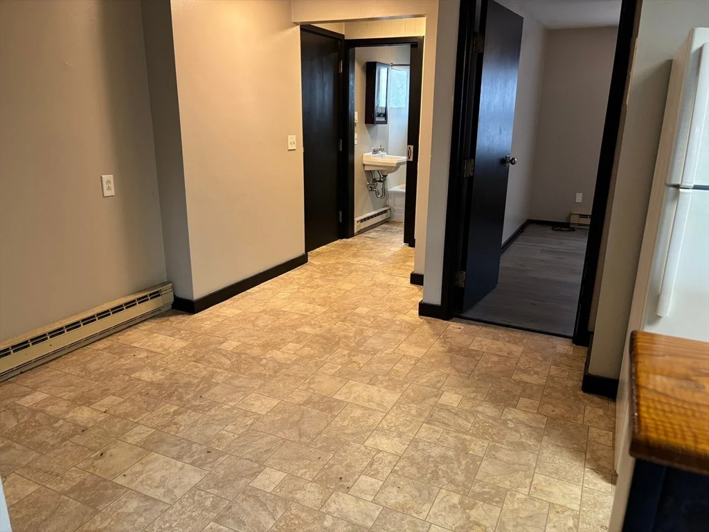 1 bed, 1 bath apartment for rent at 1 Cheney St Unit 2, Orange — photo 11 of 29