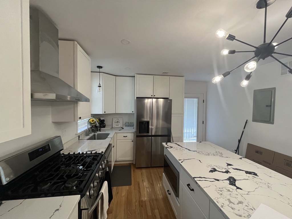 2 bed, 2 bath apartment for rent at 1 Chester Park Unit 2, Mattapan — photo 4 of 14