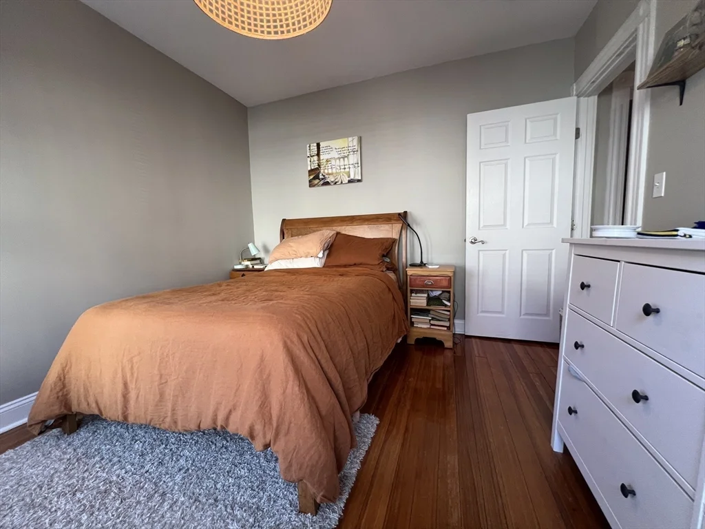2 bed, 1 bath apartment for rent at 1 Chestnut St Unit 1, Belmont — photo 12 of 18