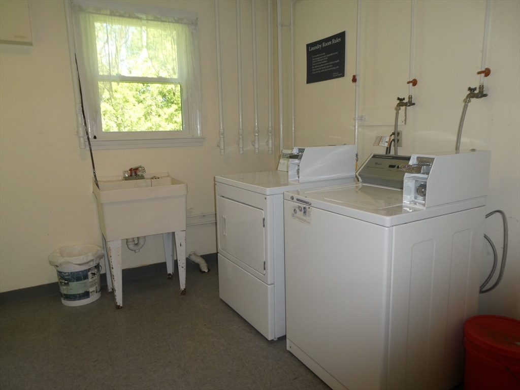 2 bed, 1 bath apartment for rent at 1 Cicerodrive(55 Plus) Unit 4, Upper Four Corners — photo 13 of 19