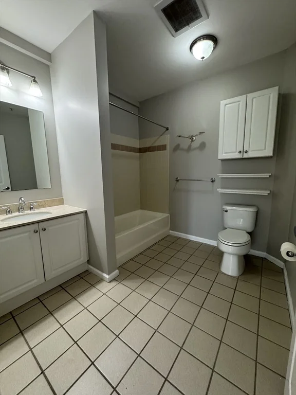 2 bed, 2 bath apartment for rent at 1 City View Ln Unit 213, West Quincy — photo 18 of 21