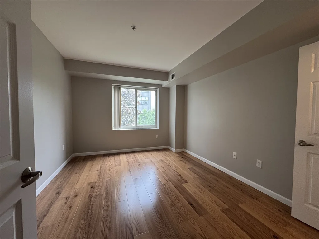 2 bed, 2 bath apartment for rent at 1 City View Ln Unit 213, West Quincy — photo 8 of 21