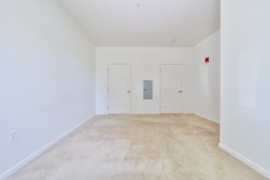 1 bed, 1 bath apartment for rent at 1 Cityview Ln Unit 103, Quincy — photo 8 of 16