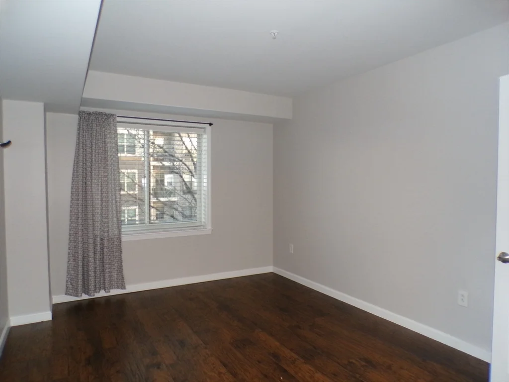 2 bed, 2 bath apartment for rent at 1 Cityview Ln Unit 214, Quincy — photo 11 of 21