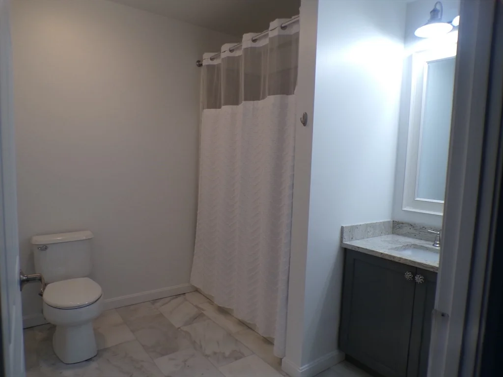 2 bed, 2 bath apartment for rent at 1 Cityview Ln Unit 214, Quincy — photo 15 of 21